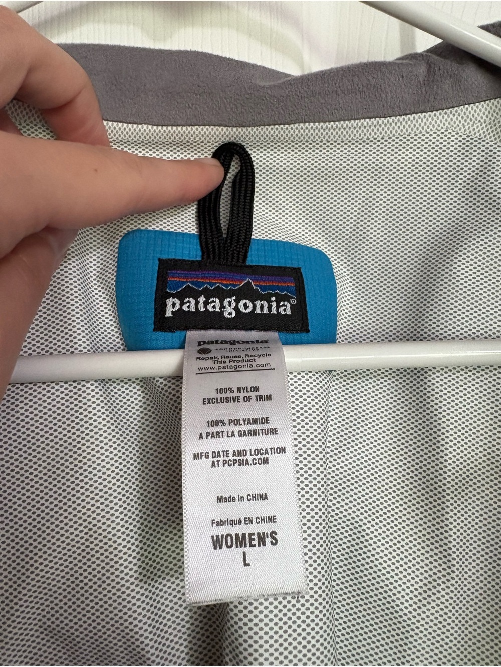 Patagonia Light Blue H2no Rain Jacket Womens Large - Picture 5 of 7